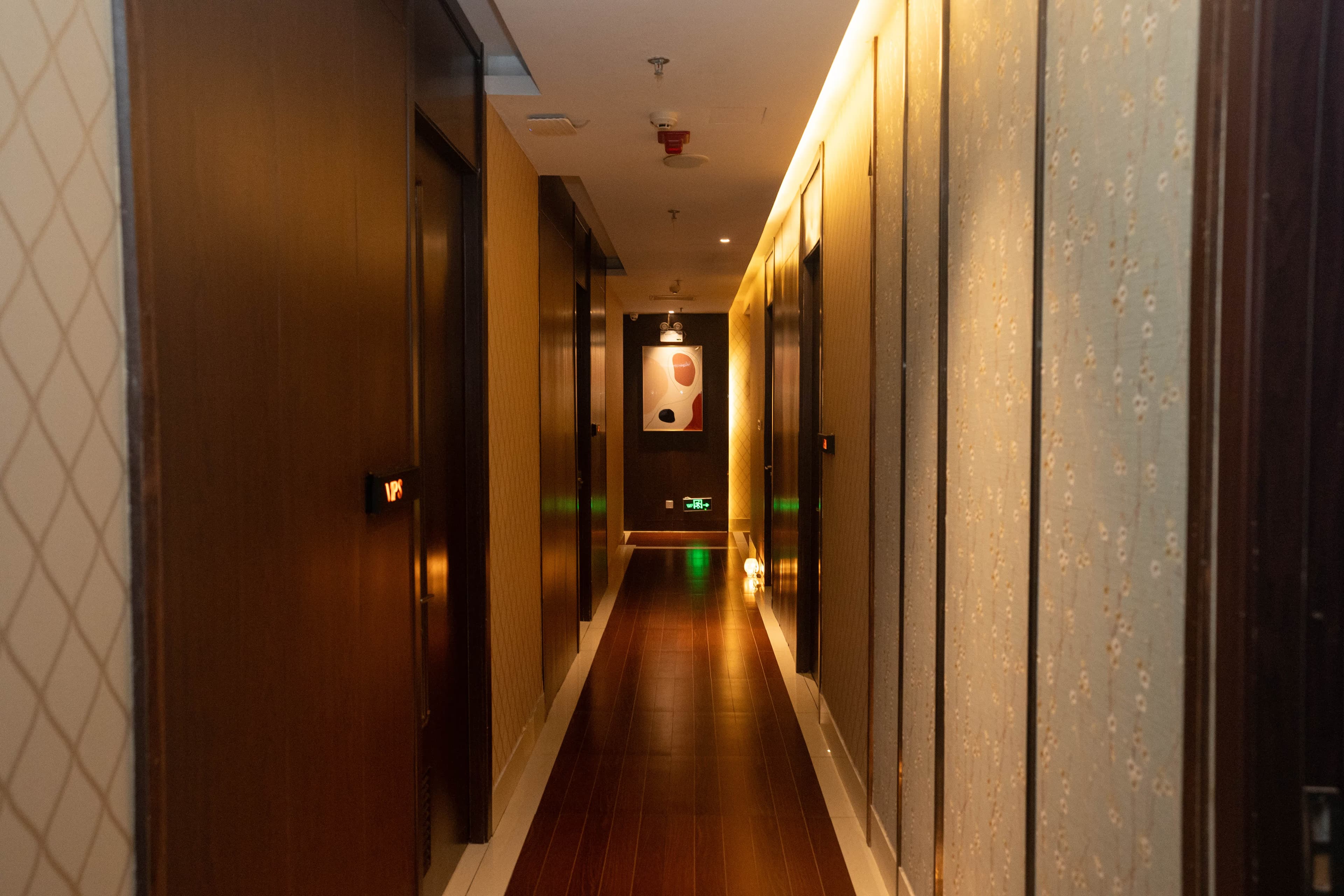 Shining Spa - Image 5