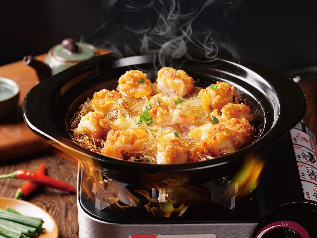 Lao's Fresh Chicken Hotpot - Image 4